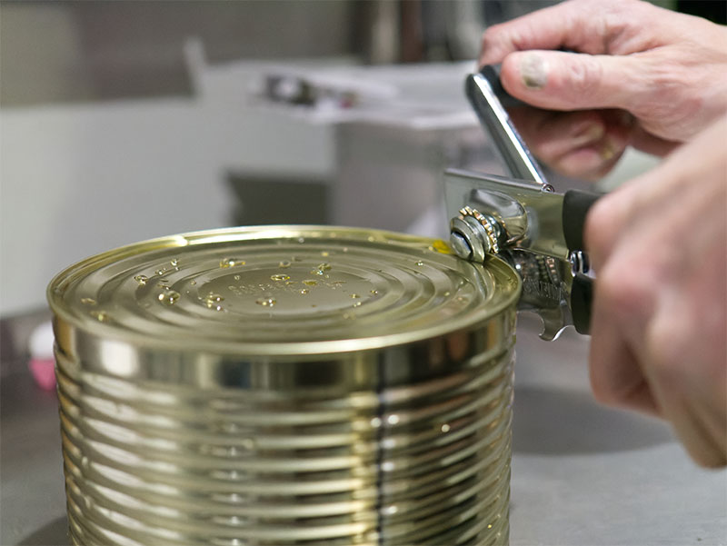 Opening can of Salvo